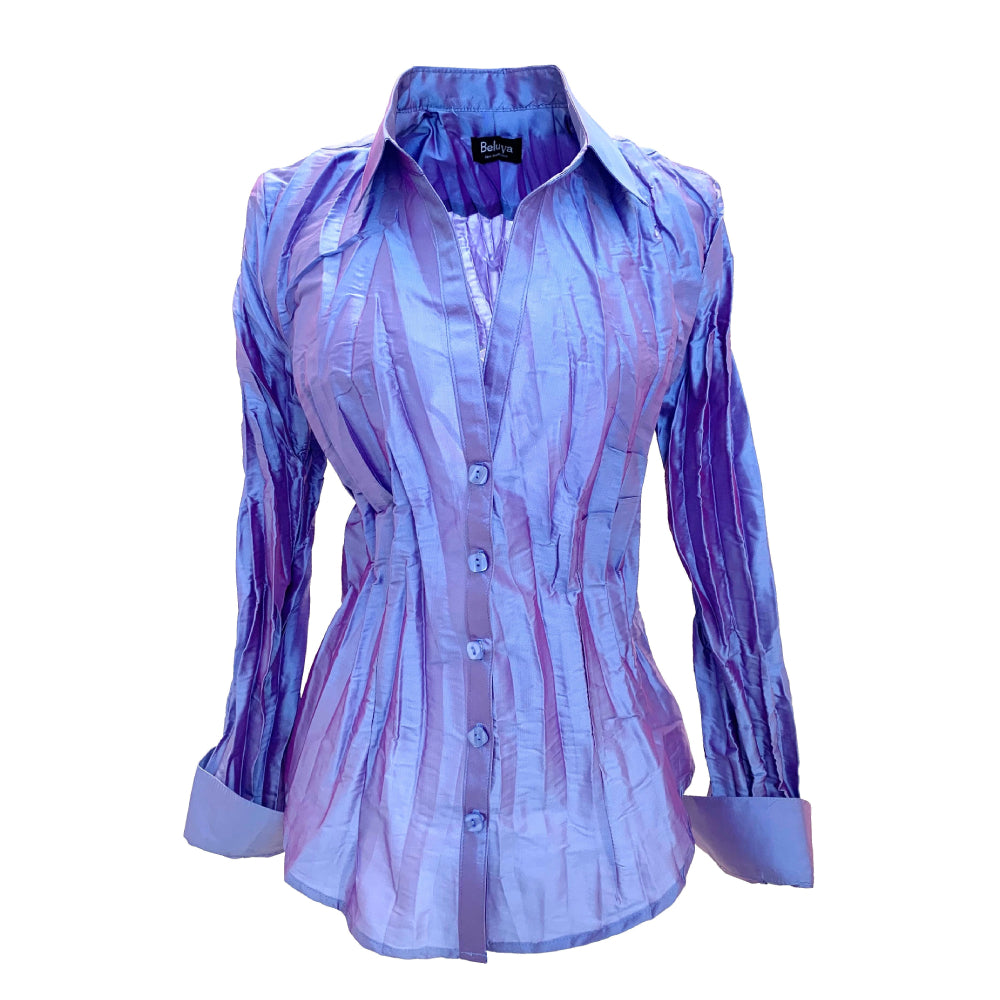 A classic cut blouse. The color Iris can be described as an iridescent rainbow of blues and lilac and soft pink reflections. The buttons are of the same color.